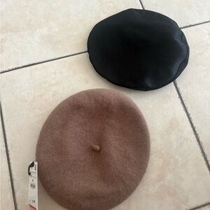 Zara Black and Brown Beret Set